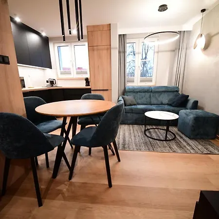 Appartement 4 Pokoje, Oddzielne Biuro Do Pracy, Kominek, Klimatyzacja, Idealne Dla Rodzin Z Dziecmi, Przy Parku Na Wyspie *
