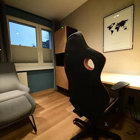 4 Pokoje, Oddzielne Biuro Do Pracy, Kominek, Klimatyzacja, Idealne Dla Rodzin Z Dziecmi, Przy Parku Na Wyspie *