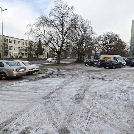 4 Pokoje, Oddzielne Biuro Do Pracy, Kominek, Klimatyzacja, Idealne Dla Rodzin Z Dziecmi, Przy Parku Na Wyspie *