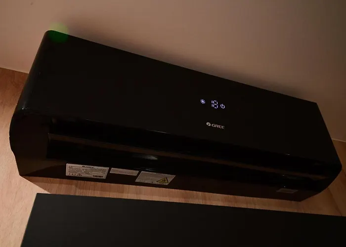 Dom Rodzinny Przy Parku: 4-pokojowy Z Biurem I Kominkiem Pila (Pila)