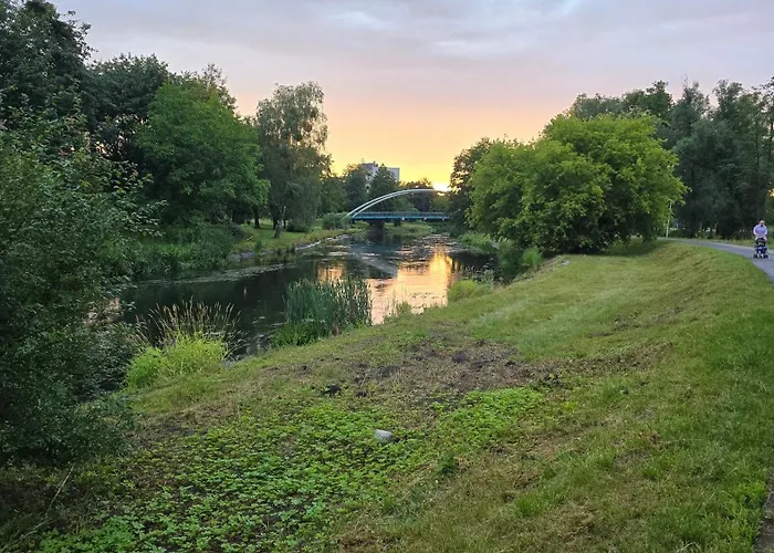 Apartment Dom Rodzinny Przy Parku: 4-pokojowy Z Biurem I Kominkiem *